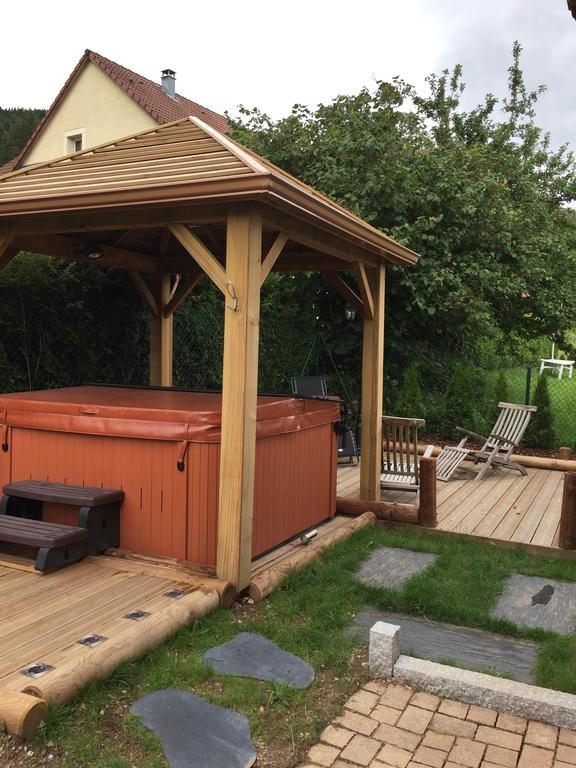 Le Chalet Du Pont Des Fees - Sauna & Spa Жерарме Номер фото
