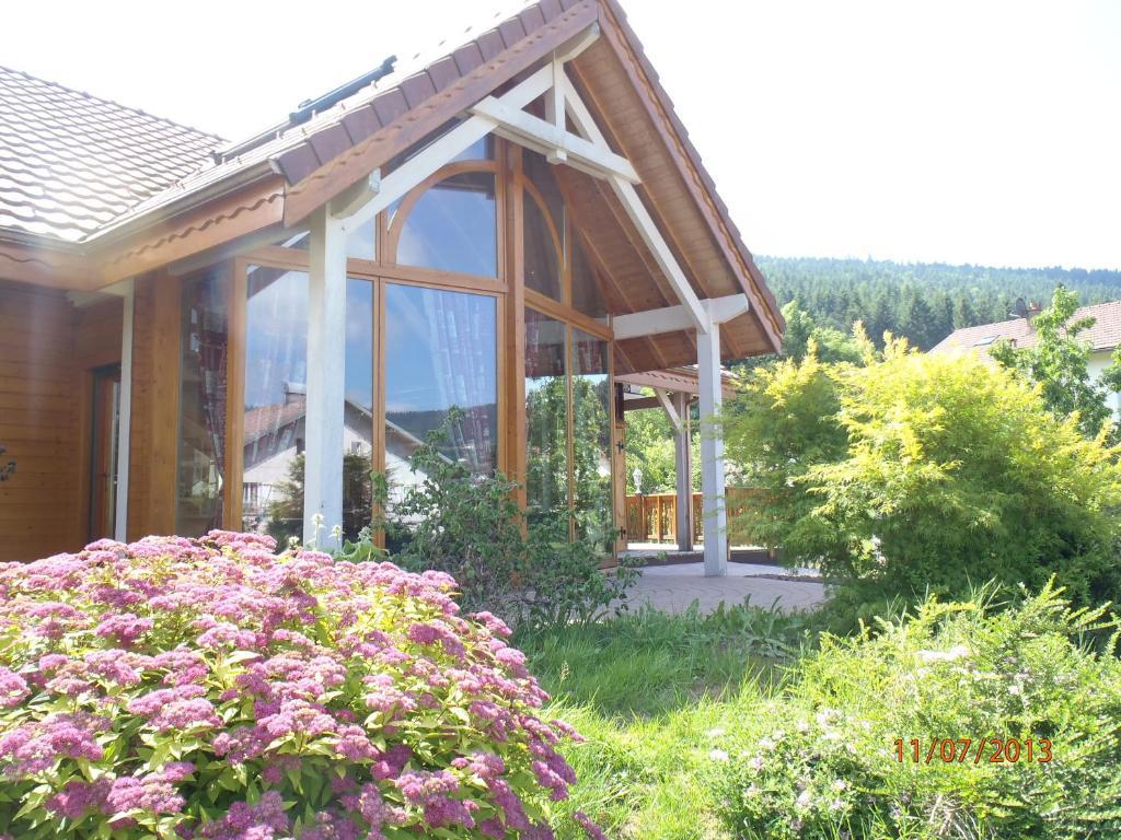 Le Chalet Du Pont Des Fees - Sauna & Spa Жерарме Экстерьер фото